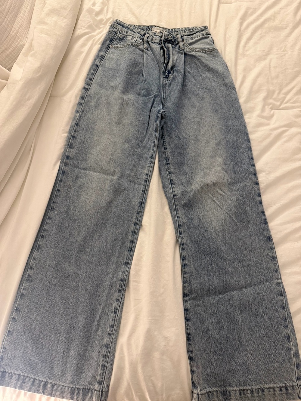 GREY LAB Light Wash High-Waist Wide Leg Jeans